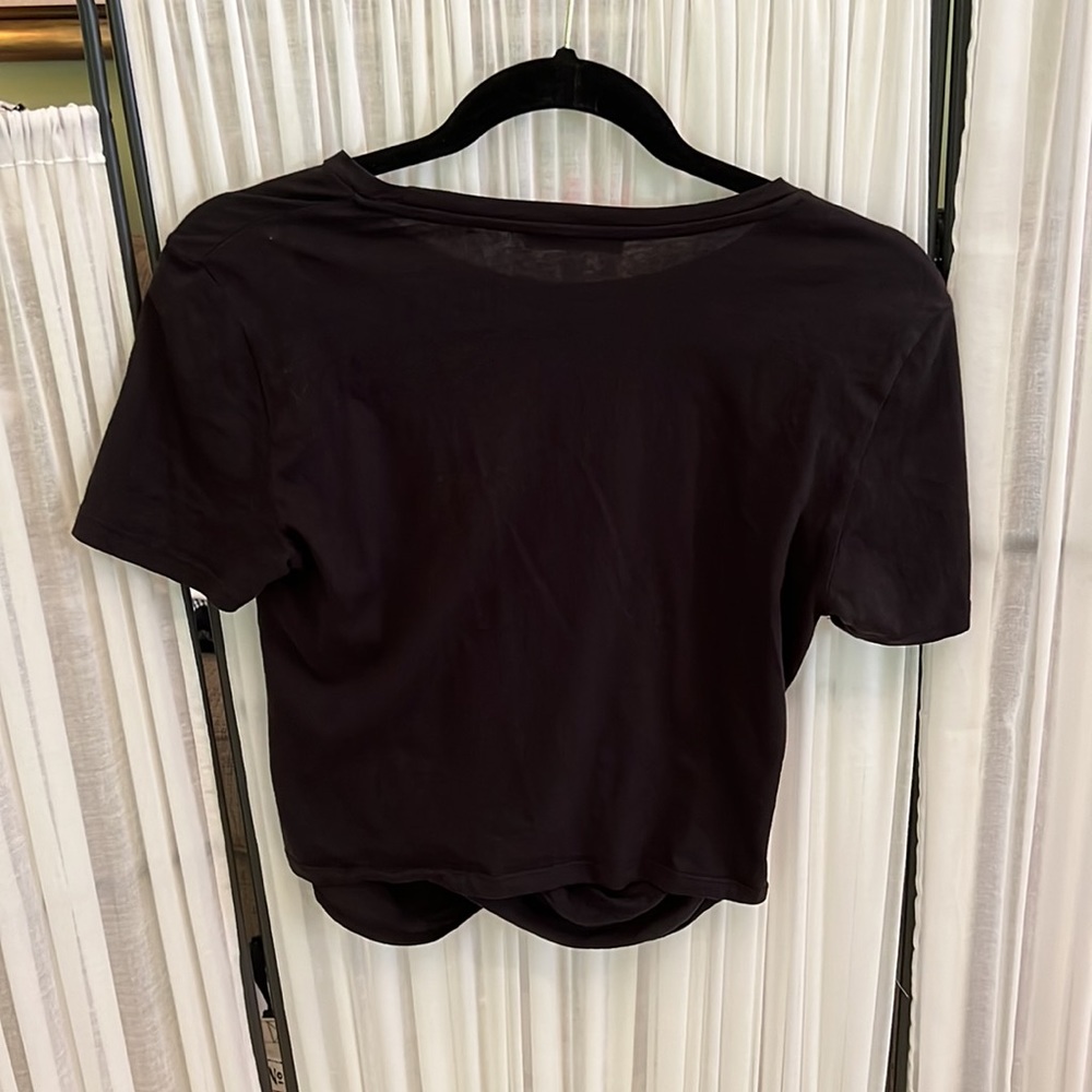 Zara Tee - Picture 2 of 2